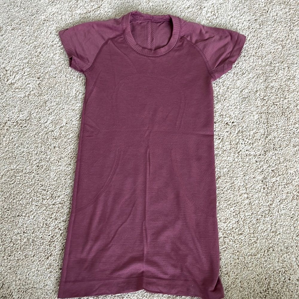 Lululemon purple swiftly tech